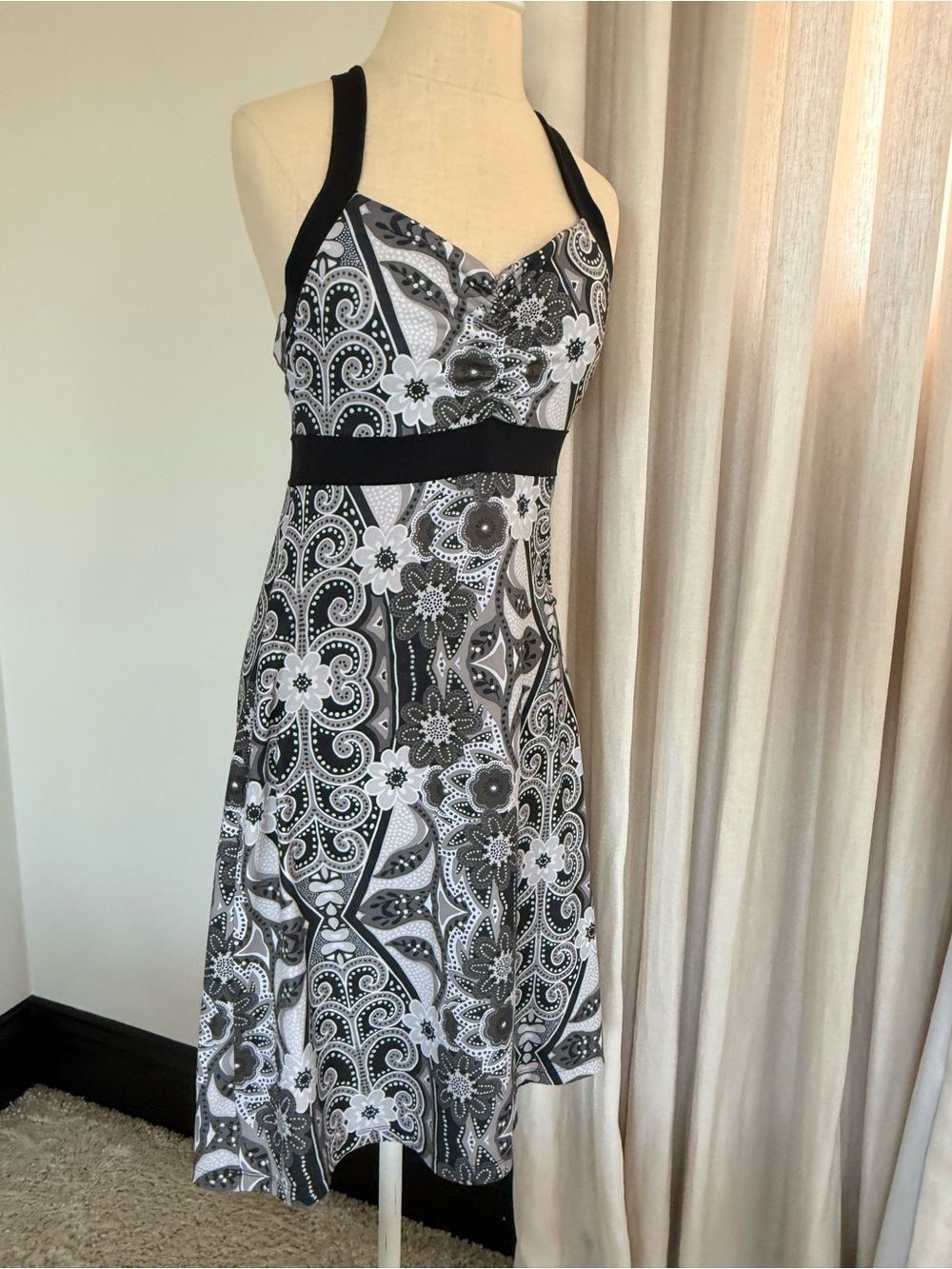 Title nine Black & White Paisley Sundress